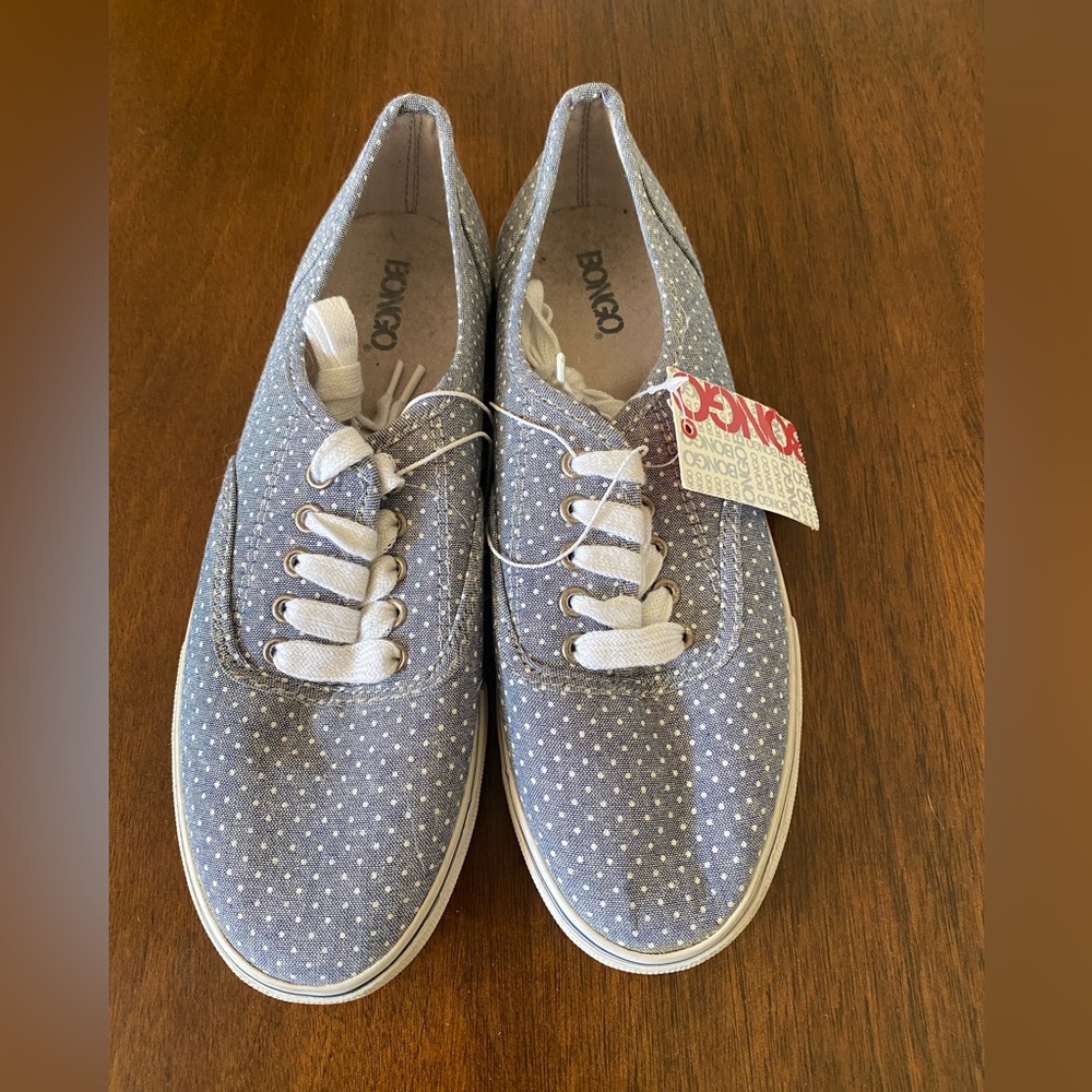 Polka dotted tennis shoes
